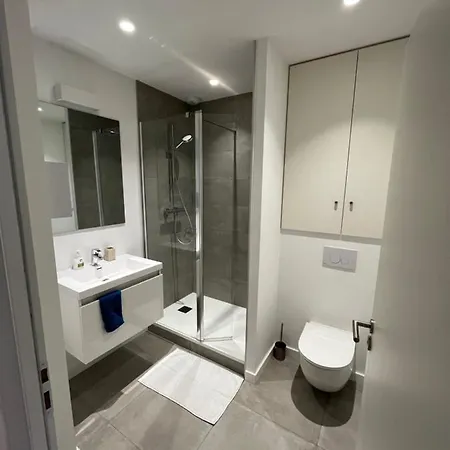 Studio Meuble 30m2 Le Teich, Idealement Place לה טיש