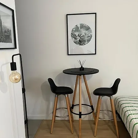 Studio Meuble 30m2 Le Teich, Idealement Place דירה